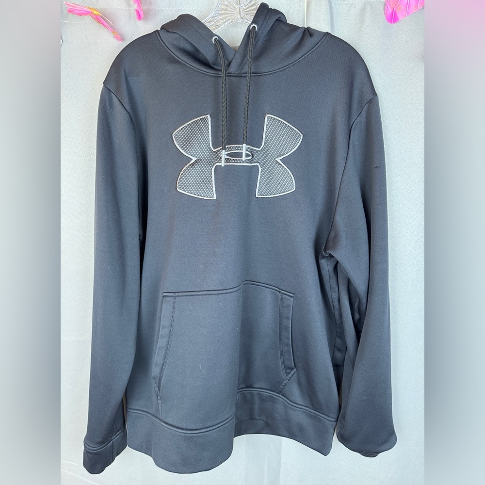Men’s Under Armour CoolGear Fleece Loose Black Graphic Hoodie- Sz Large